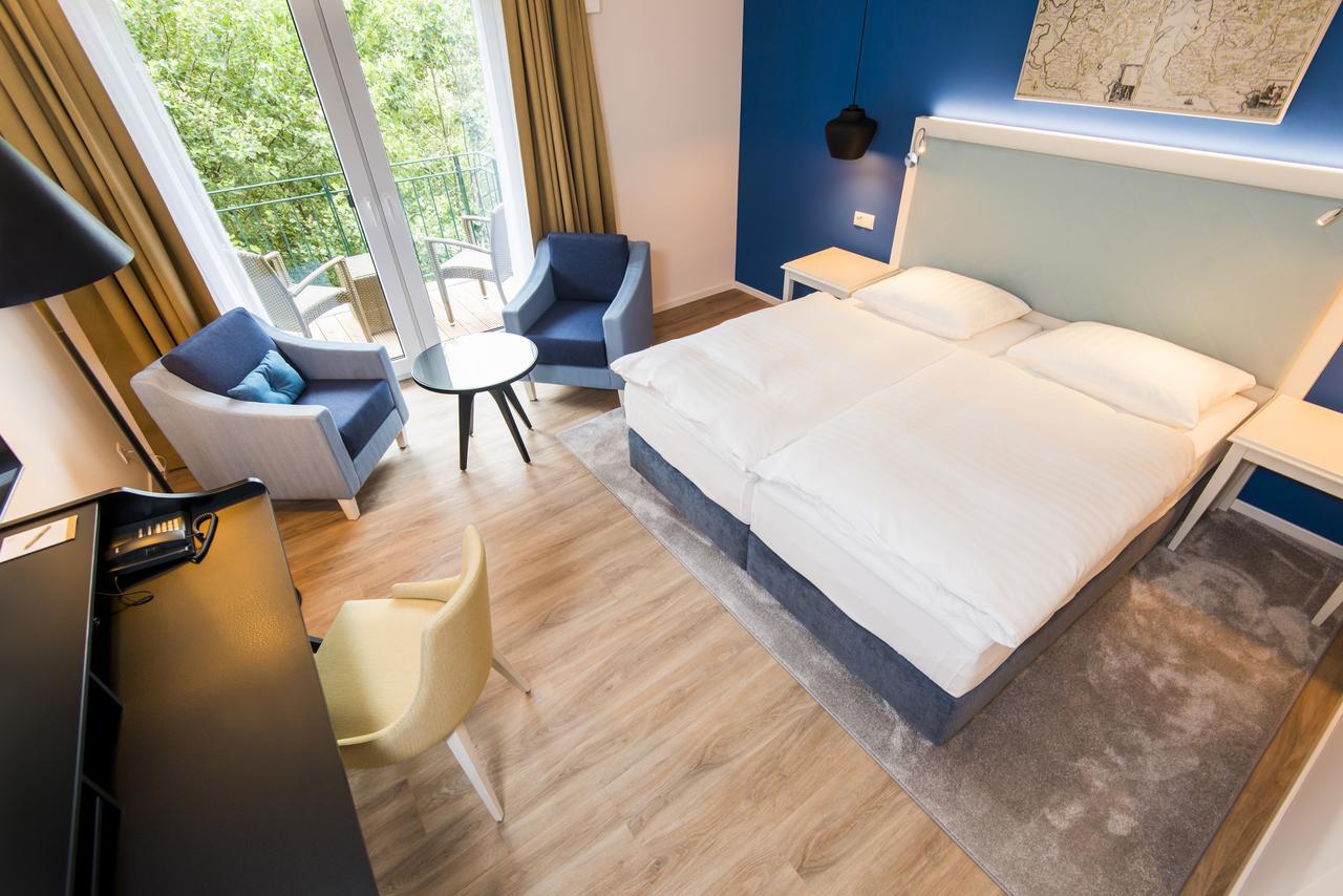 Boutique-Hotel Zur Alten Post Busum Exterior photo